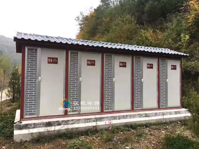 多厕位移动厕所